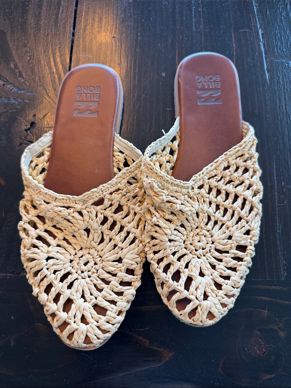 Billabong summer slip on sandals